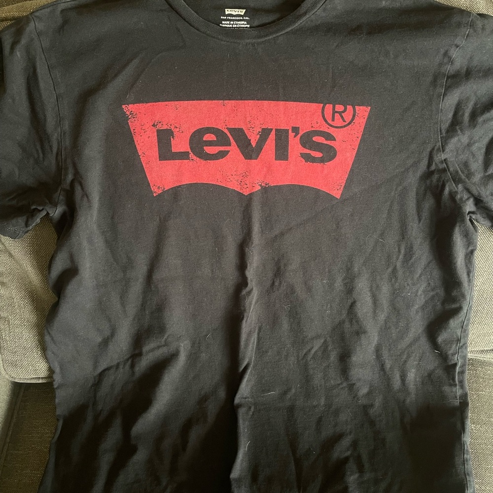 Levi's Black Short Sleeve Tee with Red Logo